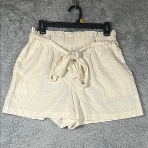 Have Women's High-Waist Beige Shorts